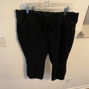 Plus Size Capri Slacks - Gently Worn